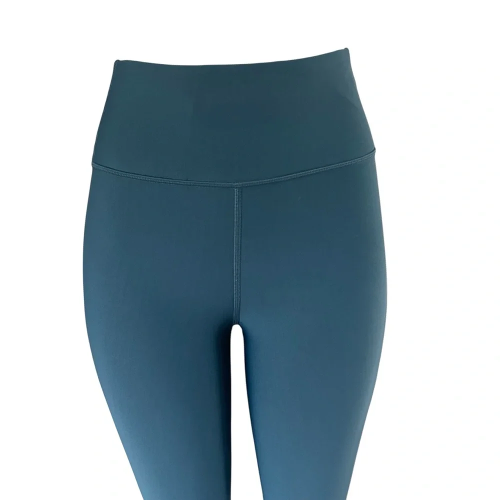 Lululemon Flurry Up Fleece Lined Super High Rise Leggings Rare Size 6 - Picture 4 of 9